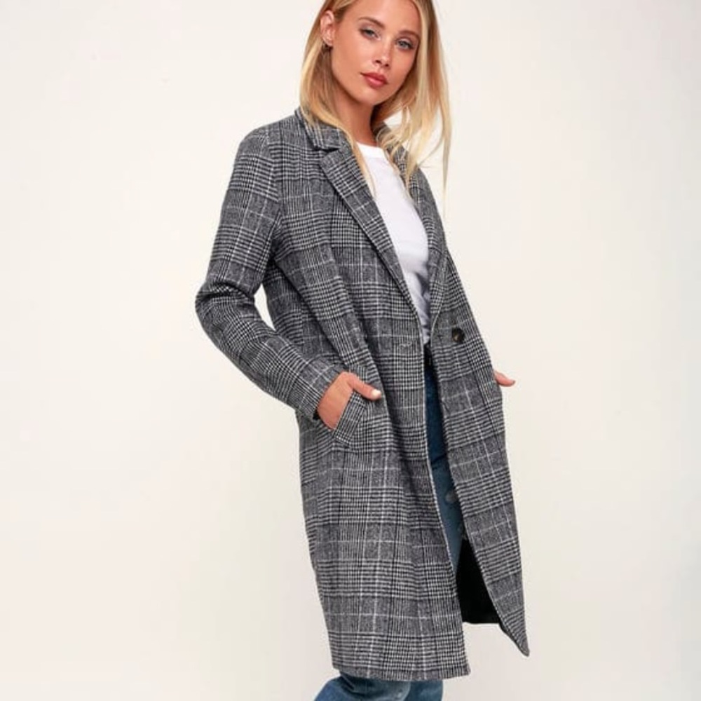 Lulu’s Chilly Out Black and White Glen Plaid Coat